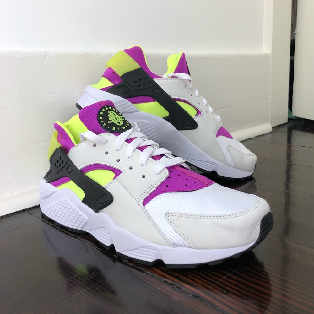 New Nike Air Huarache Run ‘91 in box